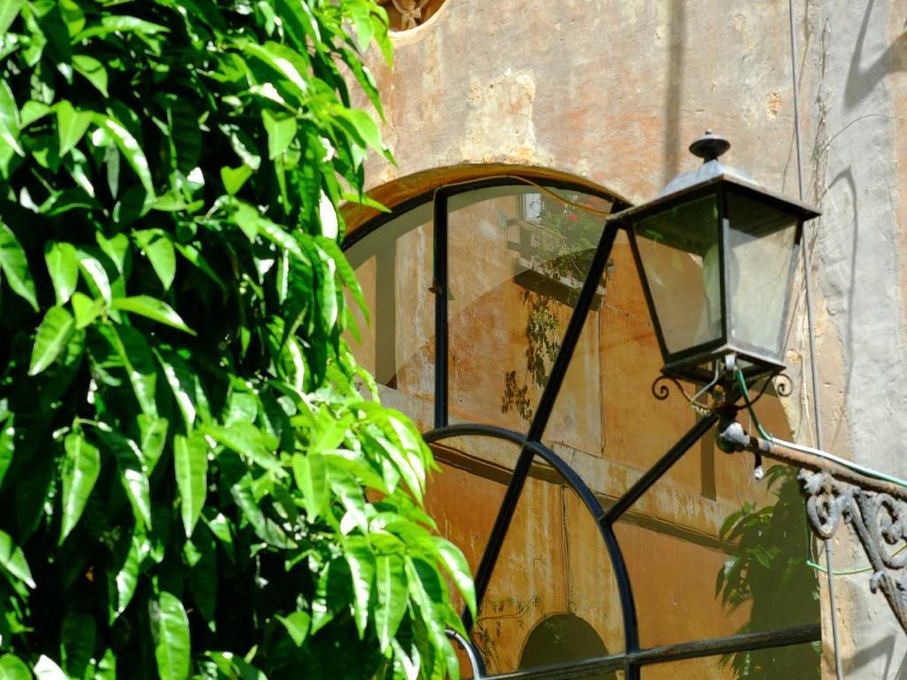 Casa Di Santa Francesca Romana A Ponte Rotto ภายนอก รูปภาพ